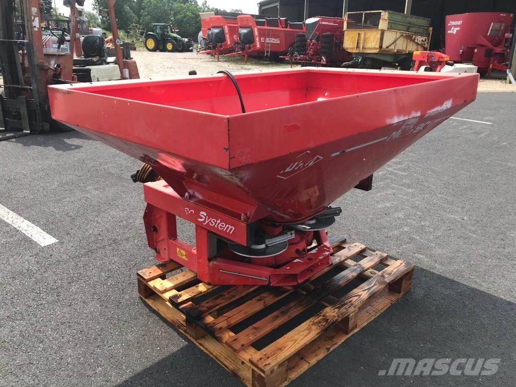 Kuhn MDS901 肥料撒佈機