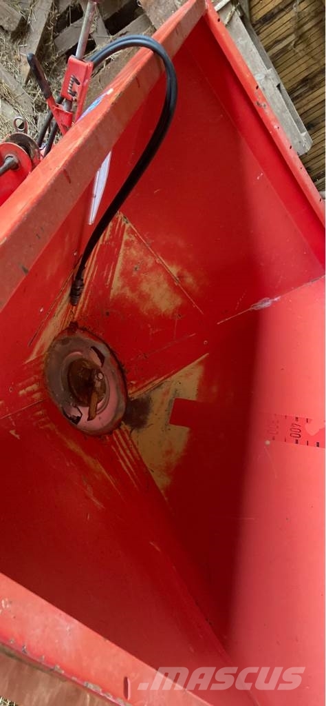 Kuhn MDS901 肥料撒佈機