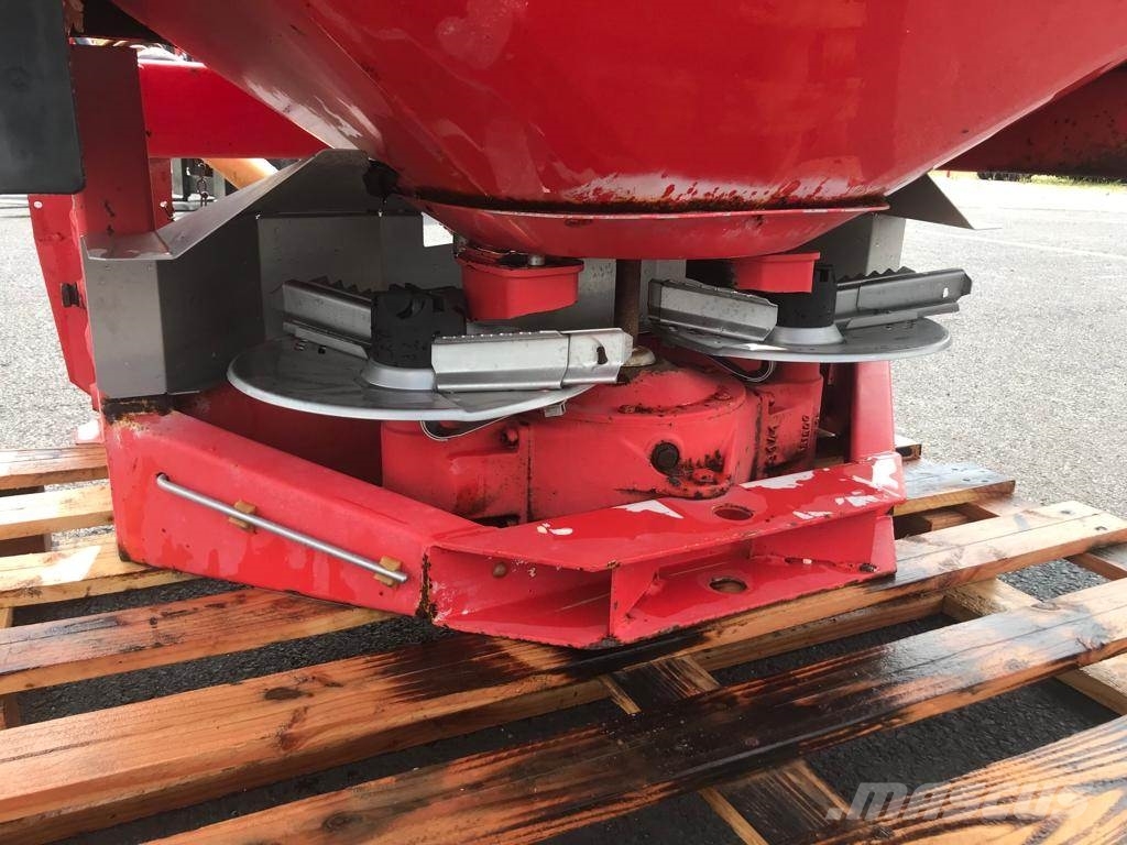 Kuhn MDS901 肥料撒佈機