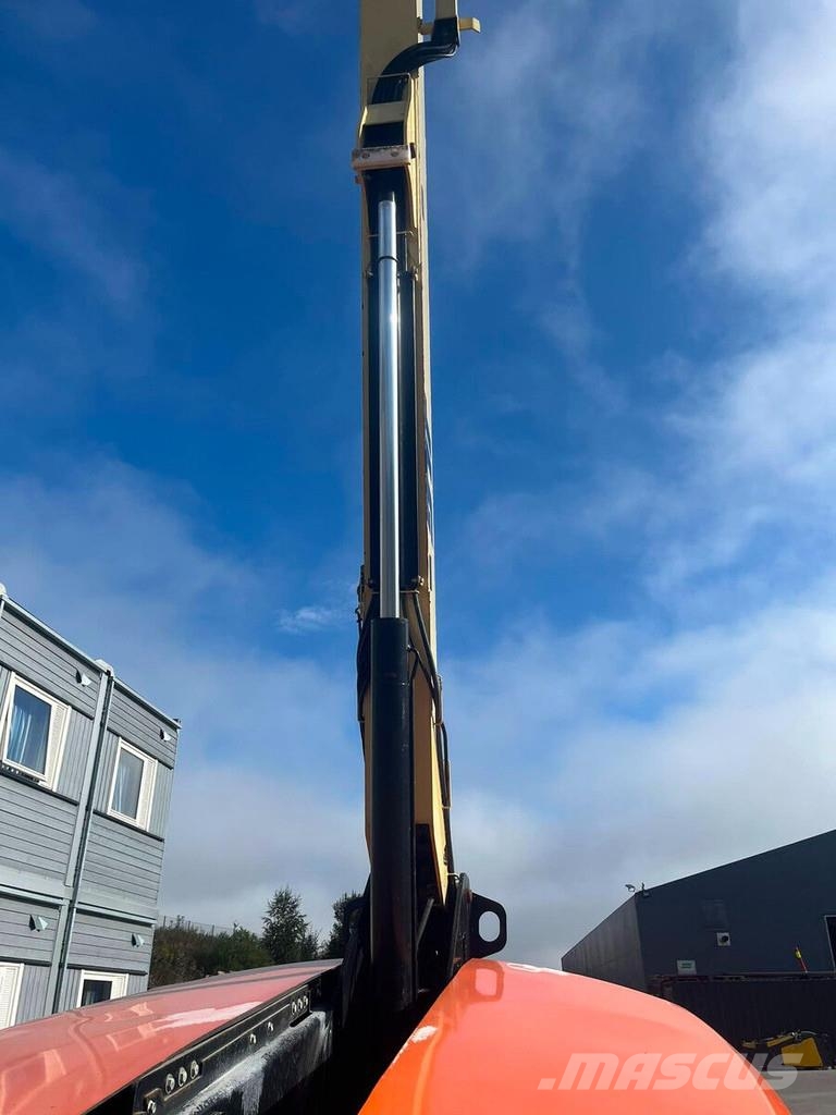 JLG 460SJ Telescoophoogwerkers