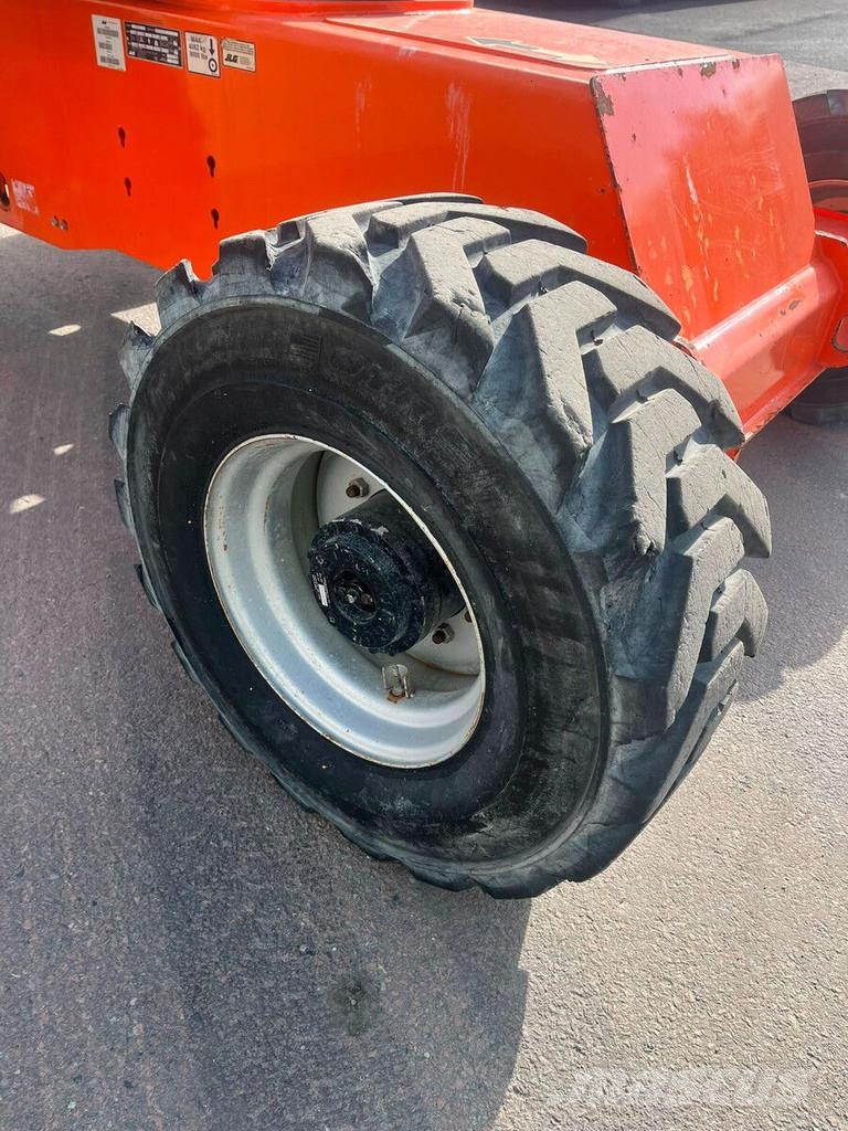 JLG 460SJ Telescoophoogwerkers