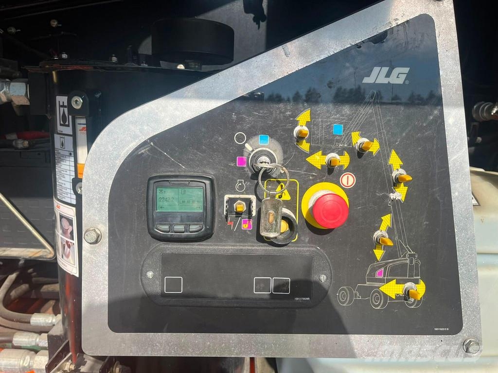 JLG 460SJ Plataformas con brazo de elevación telescópico