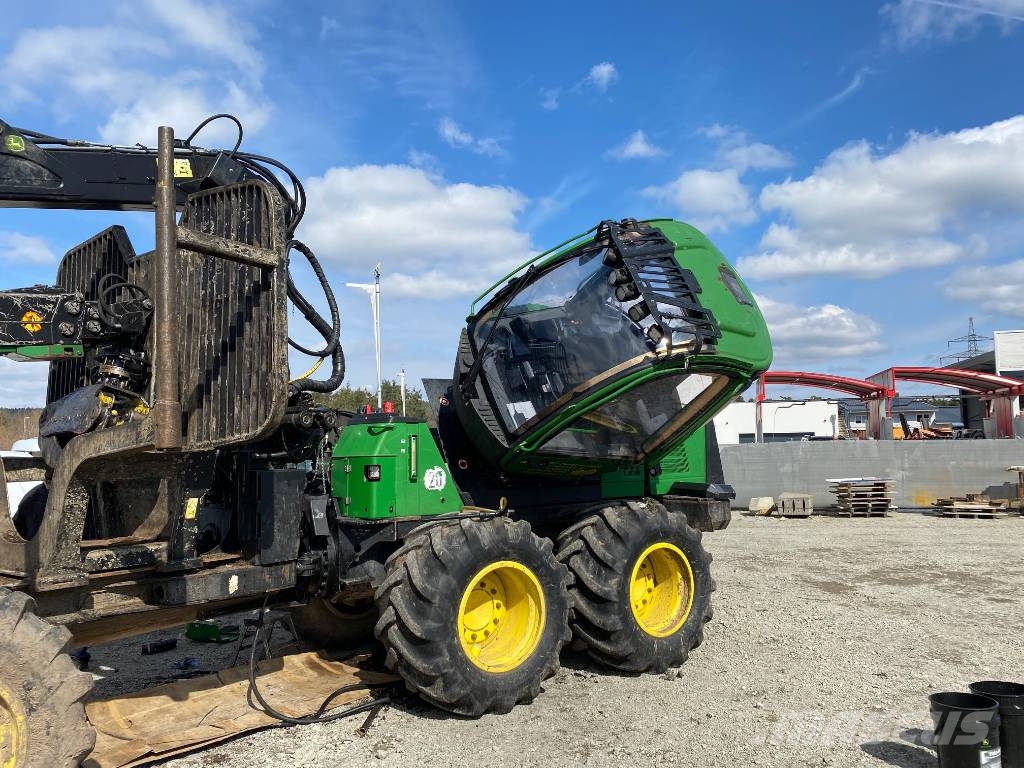 John Deere 1110 E Eco III Forwarders / Autocarregadores