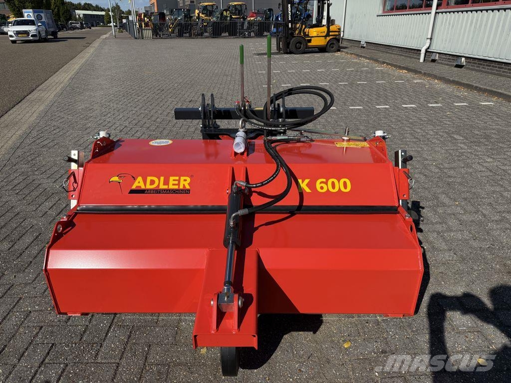 Adler K600-150 Veegmachine Zamiatarki - Zgarniarki - Odśnieżarki