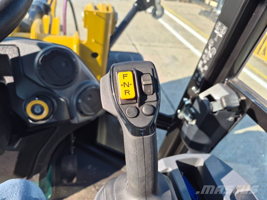 CAT 906 Radlader