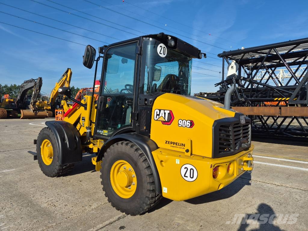 CAT 906 Radlader