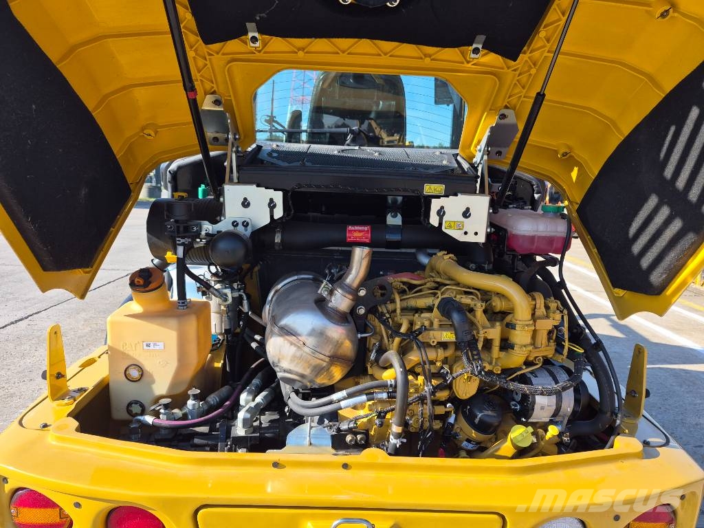 CAT 906 Radlader