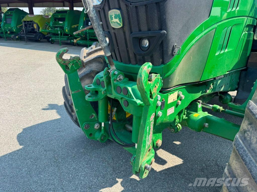 John Deere 6130R Traktorji