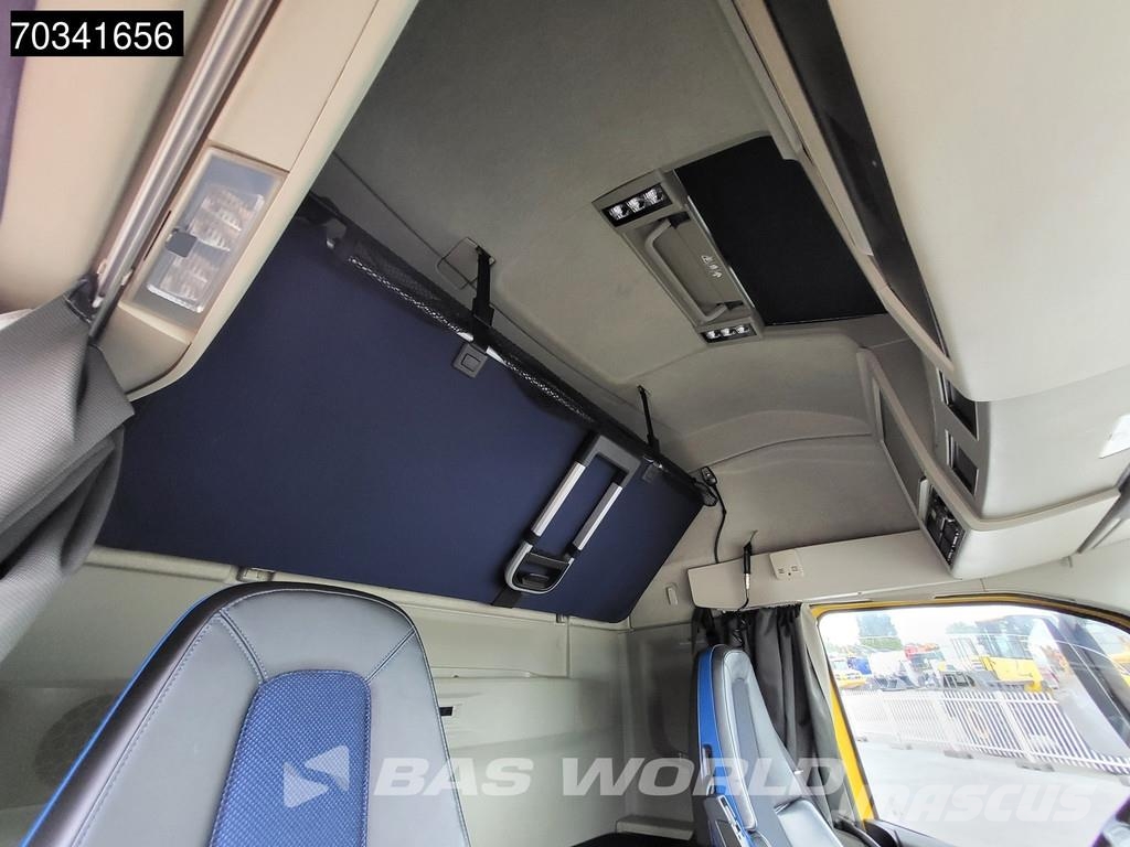 Volvo FH 460 6X2 LNG combi Sliding roof ACC Navi Standkl Kamioni sa ciradom