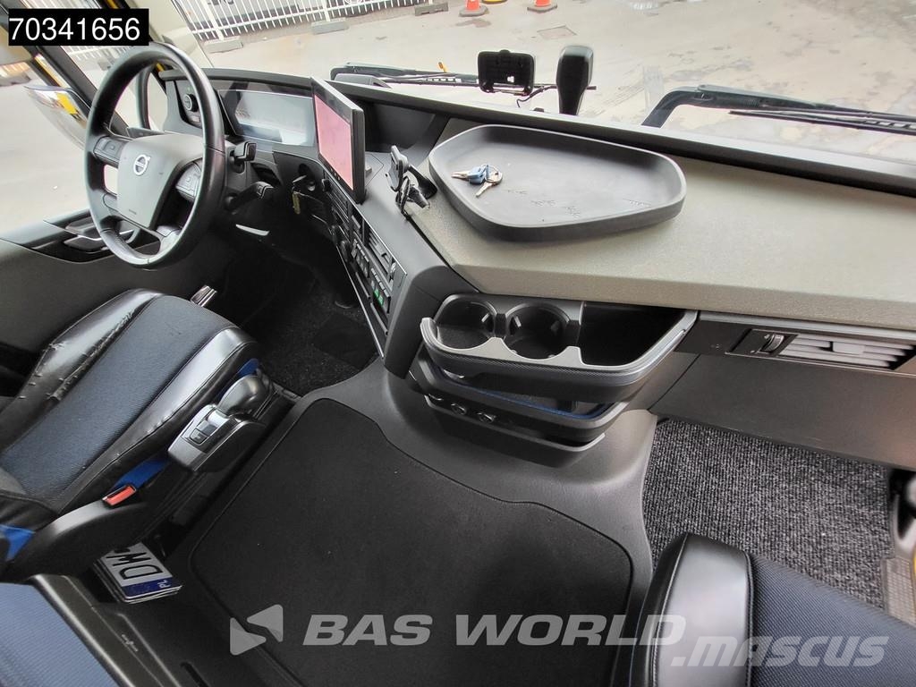 Volvo FH 460 6X2 LNG combi Sliding roof ACC Navi Standkl Kamioni sa ciradom