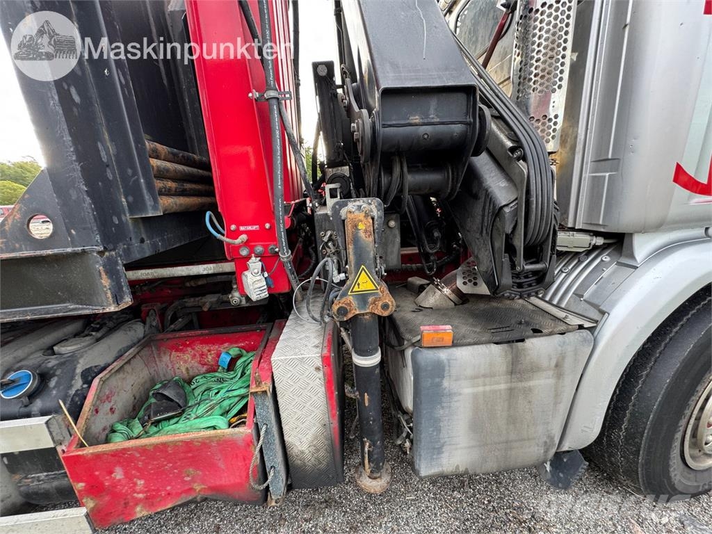 Scania G360LB6X2*4HNB 크레인 트럭