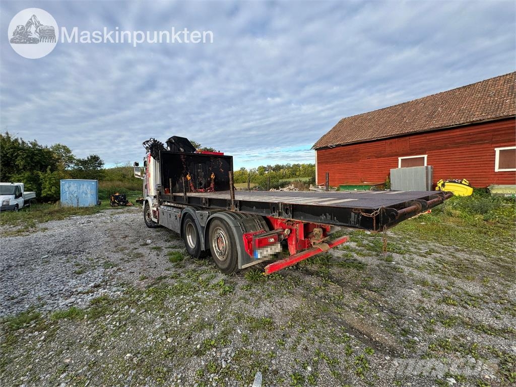 Scania G360LB6X2*4HNB 크레인 트럭
