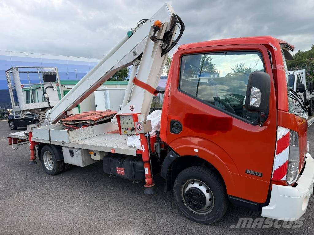 Nissan Cabstar Multitel 160 Alu,Unfall 车载式高空作业车