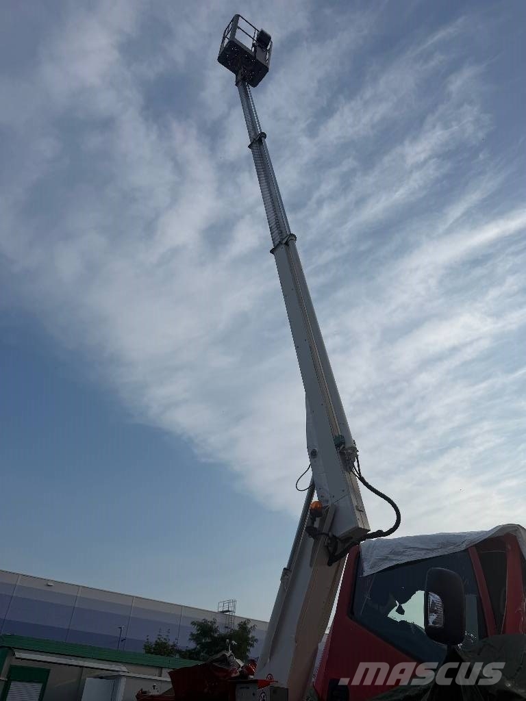 Nissan Cabstar Multitel 160 Alu,Unfall 车载式高空作业车
