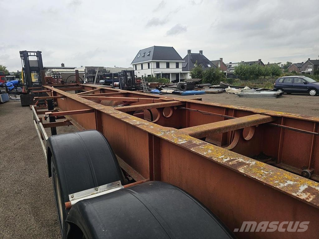 LAG O 3-39/ 40 foot tipper chassis/ steel/ saf drum./ Containerchassis