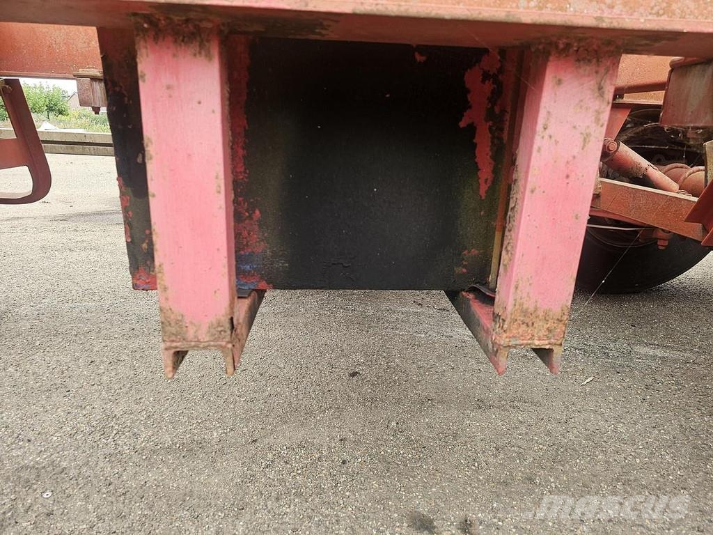 LAG O 3-39/ 40 foot tipper chassis/ steel/ saf drum./ Containerchassis