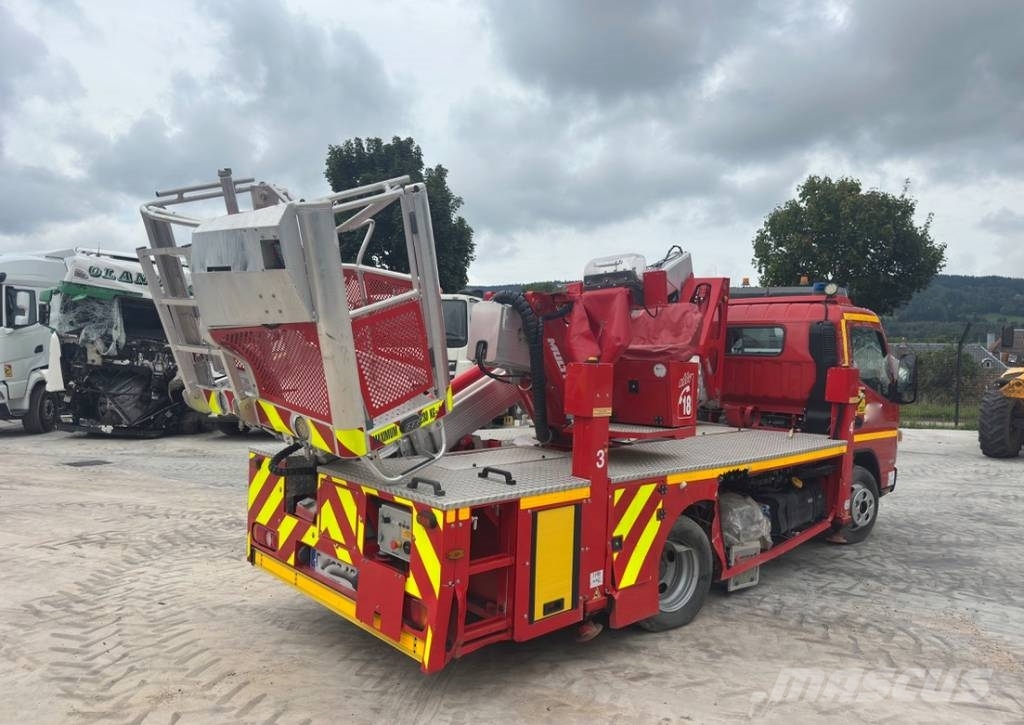 Mitsubishi FUSO CANTER 6S15 / MULTITEL MX 200 VFO *ACCIDENTE Auto korpe