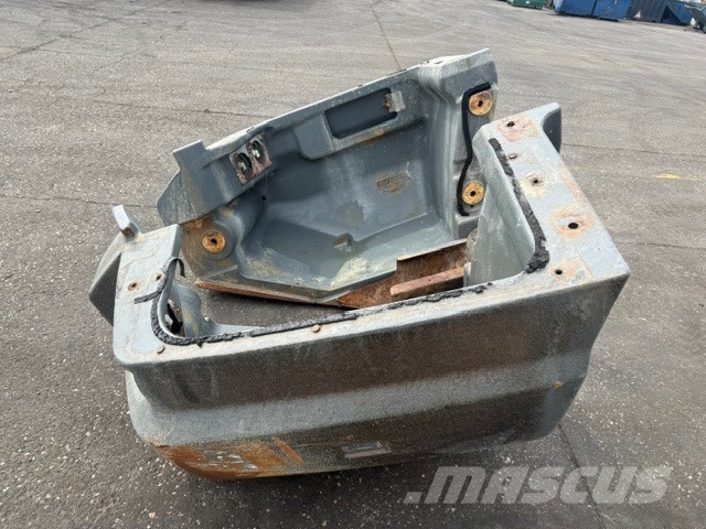 Liebherr L 580 XPOWER USED BALAST Ходовая часть и подвеска