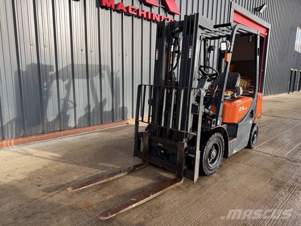 Doosan D 25 GP 2.5t Diesel Forklift Dīzeļa autoiekrāvēji