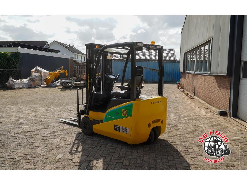 Eurotrac FE18 3 stage 4.5M mast Автомобілі