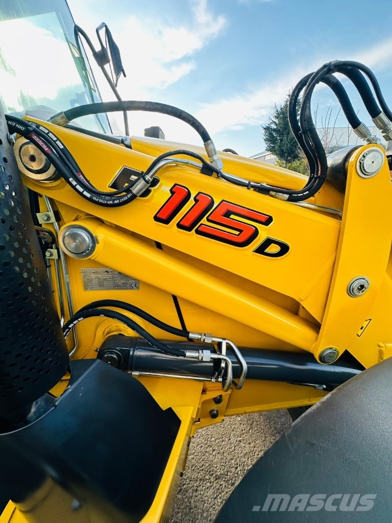 New Holland B 115 Rýpadlo-nakladače