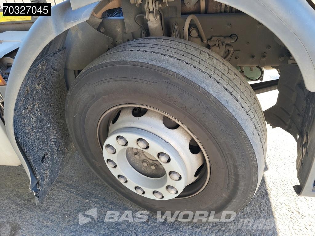 Volvo FE 320 FE 4X2 19t chassis 550cm Radstand Full Air شاحنات قابلة للفك
