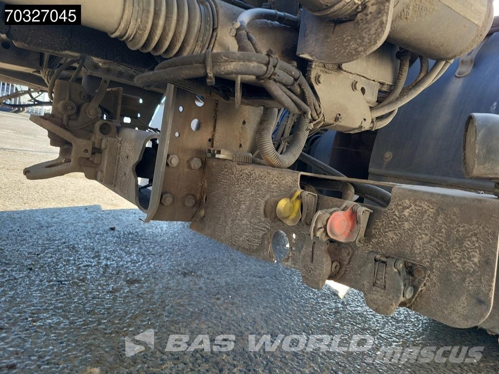 Volvo FE 320 FE 4X2 19t chassis 550cm Radstand Full Air شاحنات قابلة للفك