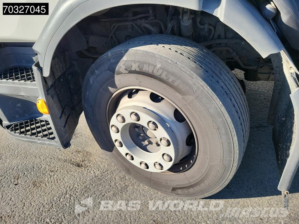 Volvo FE 320 FE 4X2 19t chassis 550cm Radstand Full Air شاحنات قابلة للفك