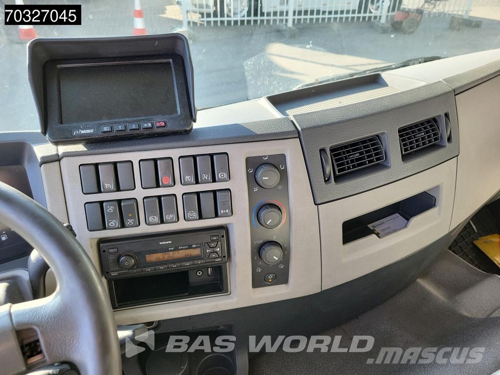 Volvo FE 320 FE 4X2 19t chassis 550cm Radstand Full Air شاحنات قابلة للفك