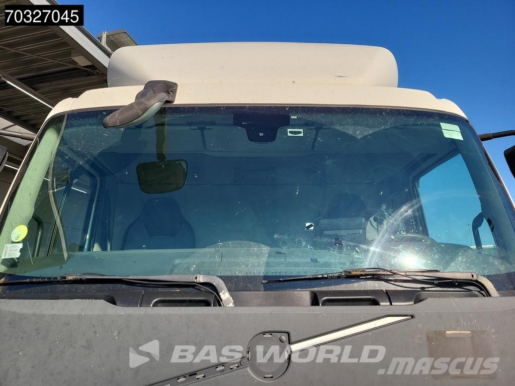 Volvo FE 320 FE 4X2 19t chassis 550cm Radstand Full Air شاحنات قابلة للفك