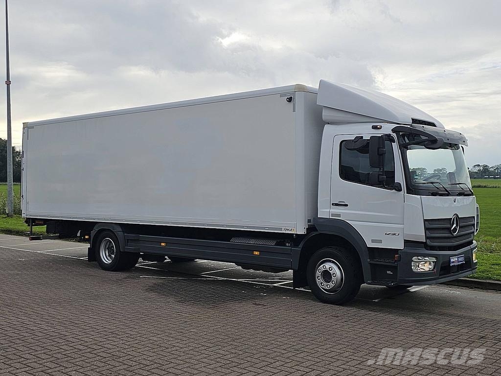 Mercedes-Benz ATEGO 1230 AIRCO WB 536 LIFT Furgons