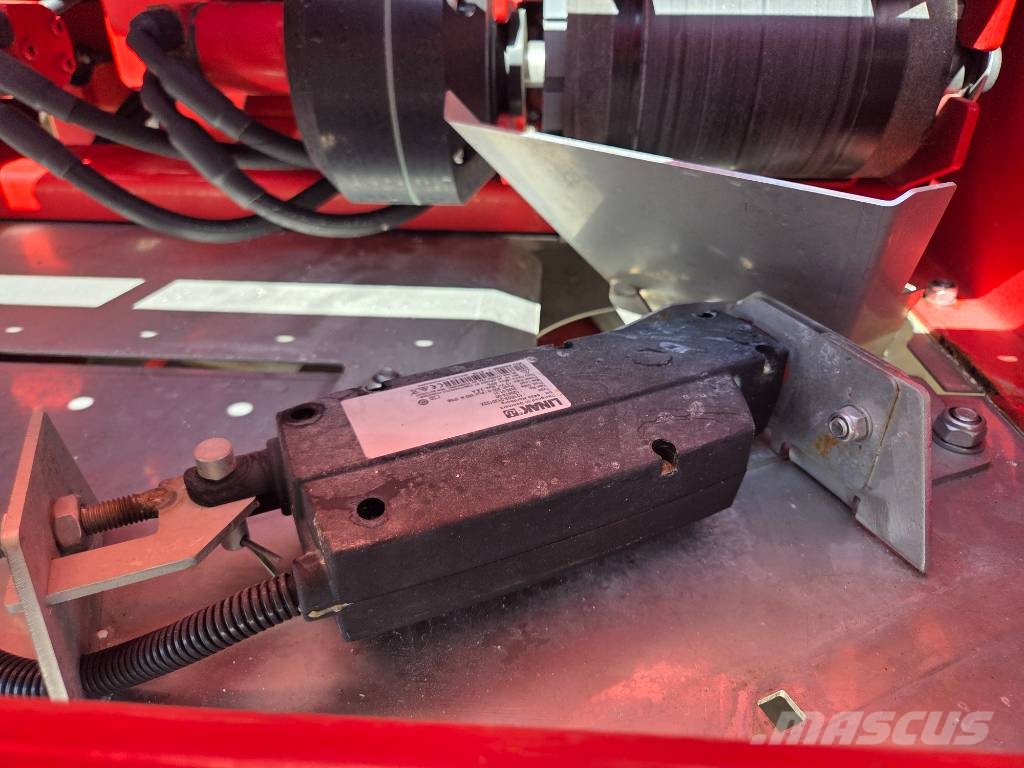 Bredal F4 Isobus معدات توزيع السماد العضوي