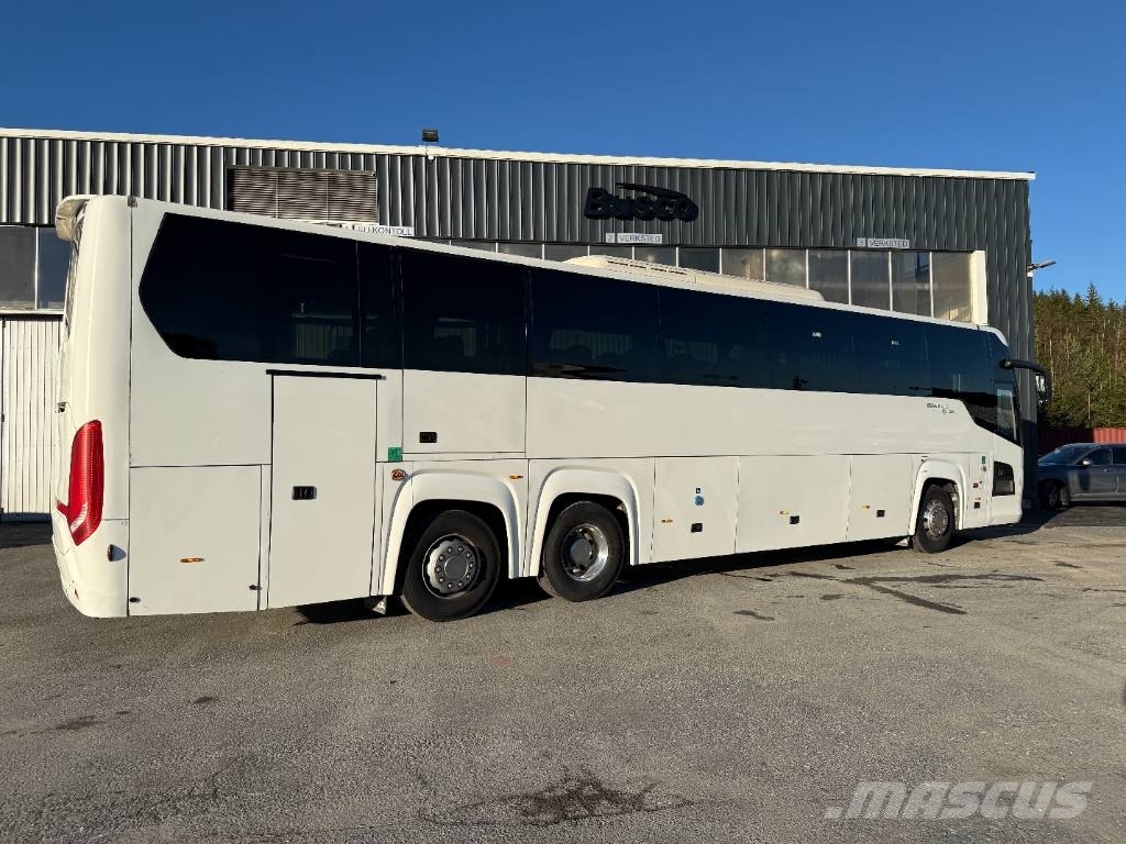 Scania Touring HD المركبة
