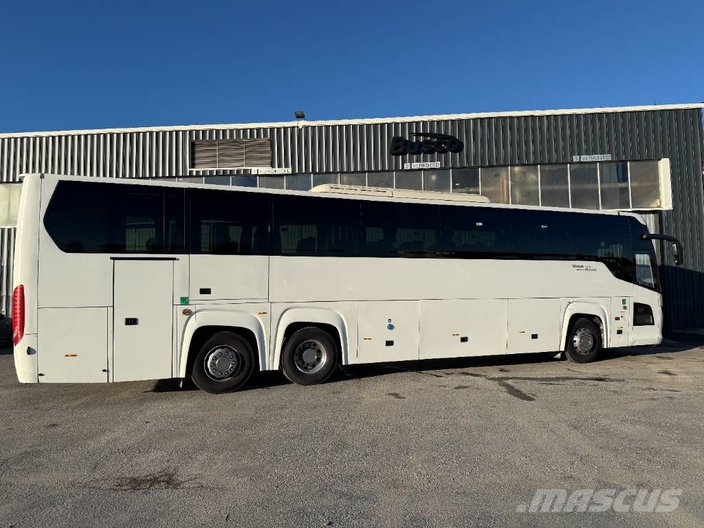 Scania Touring HD المركبة