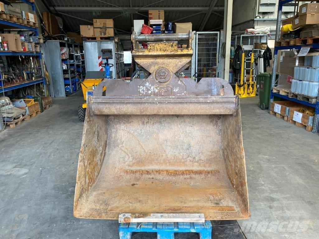 CAT Löffel OQ70/55 Hydraulisch Grabenräumlöffel Bucket Graafarmen