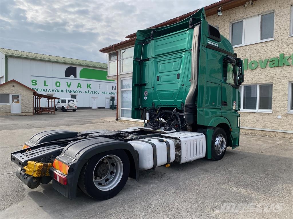 Mercedes-Benz Actros VIN 424 Traktorske jedinice
