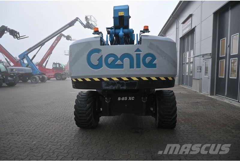 Genie S85XC Teleskopické plošiny