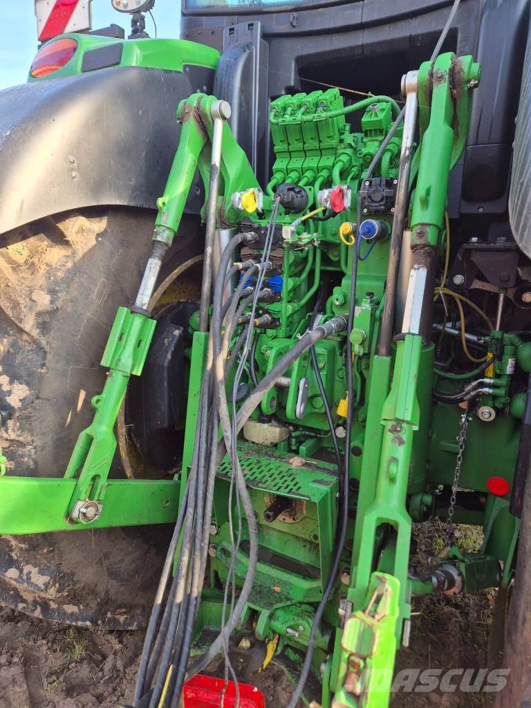 John Deere 6R 250 Traktorji