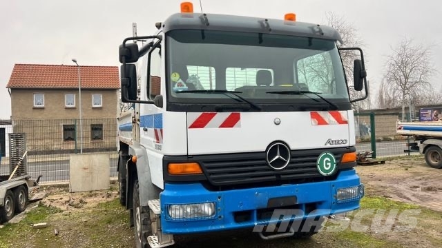 Mercedes-Benz Atego 1023/Atlas 75.2 /4x4 شاحنات الرافعات