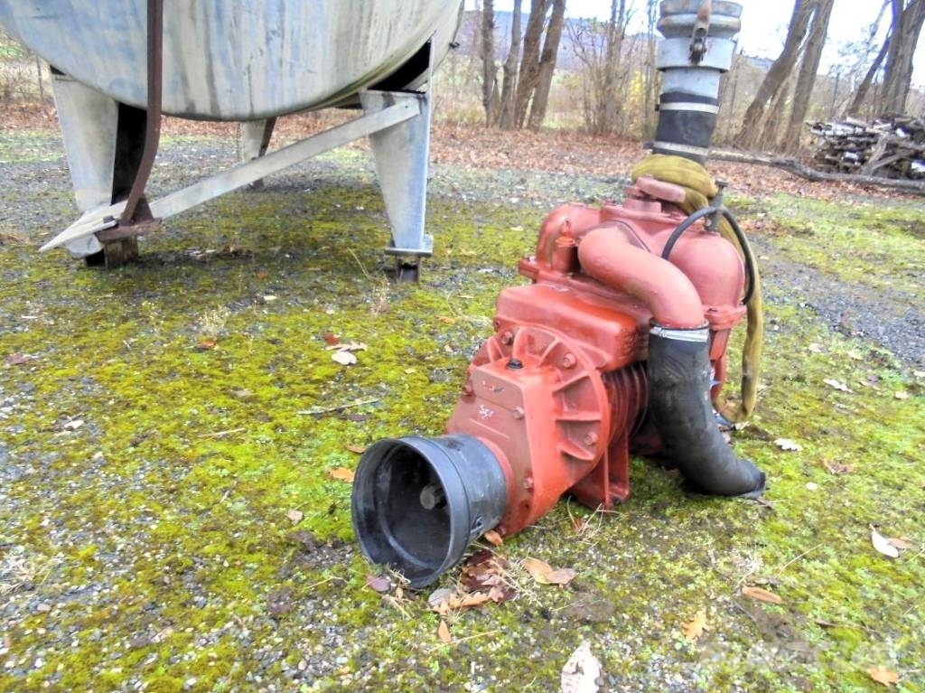 Müller-Mitteltal CHK Vakuumfass mit Pumpe Contenedores cisterna