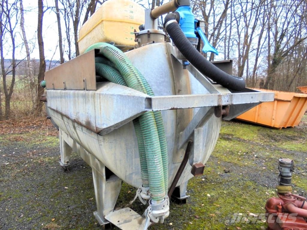 Müller-Mitteltal CHK Vakuumfass mit Pumpe Contenedores cisterna