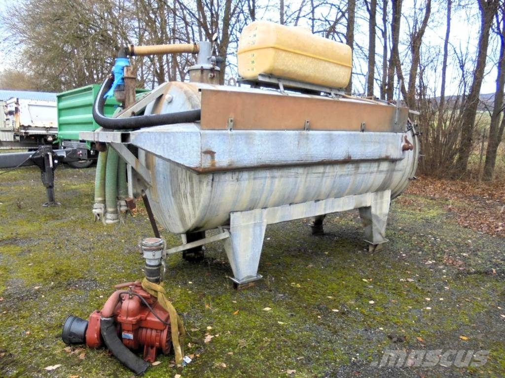 Müller-Mitteltal CHK Vakuumfass mit Pumpe Contenedores cisterna