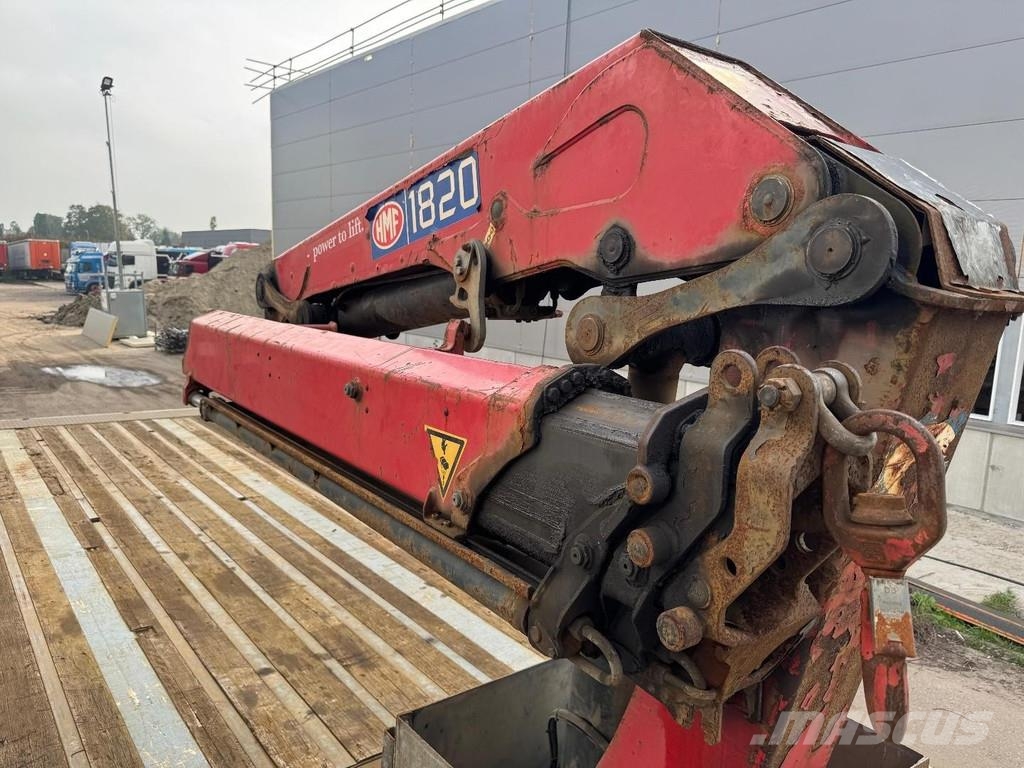 Lecitrailer p3 - 3 AXLE BPW LAST AXLE STEERING + HMF 1820K3 + Semirimorchio a pianale