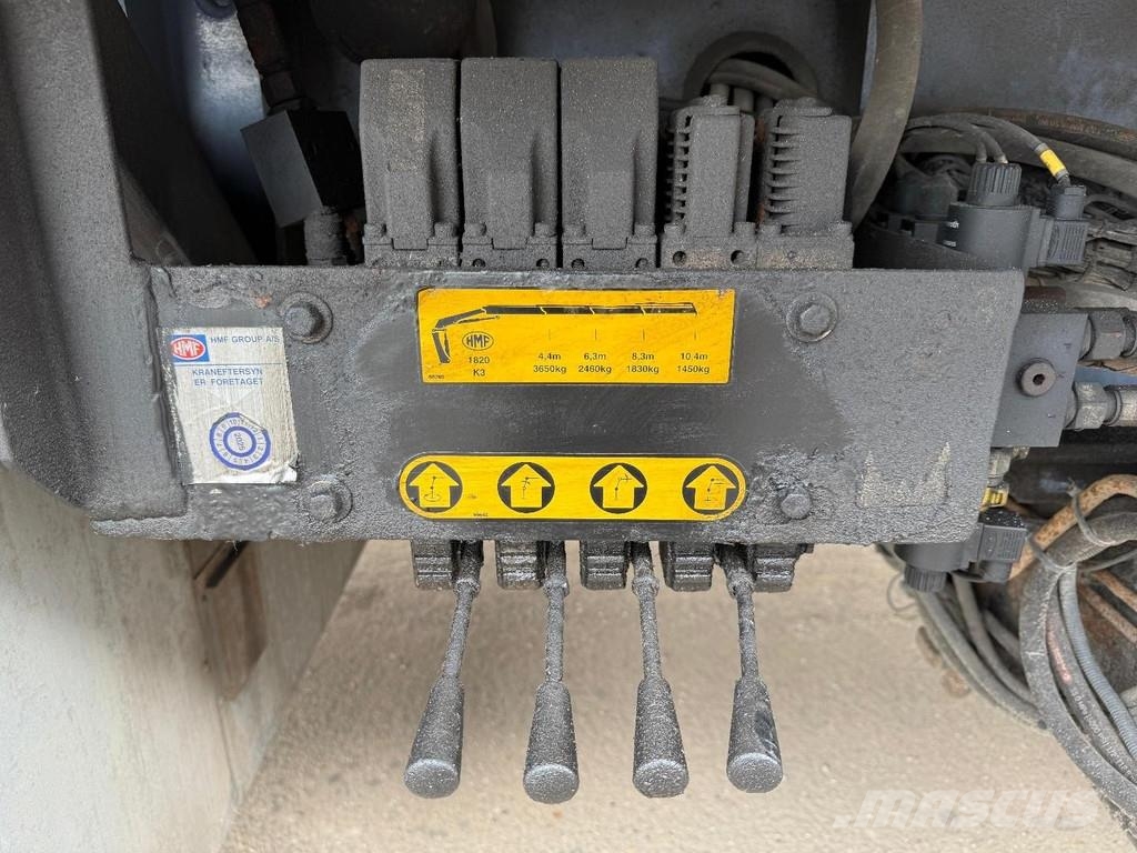 Lecitrailer p3 - 3 AXLE BPW LAST AXLE STEERING + HMF 1820K3 + Semirimorchio a pianale