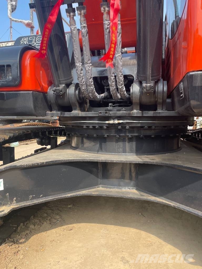 Doosan DX 340 Mini excavators  7t - 12t