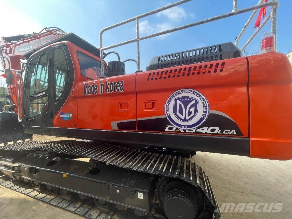 Doosan DX 340 Mini excavators  7t - 12t
