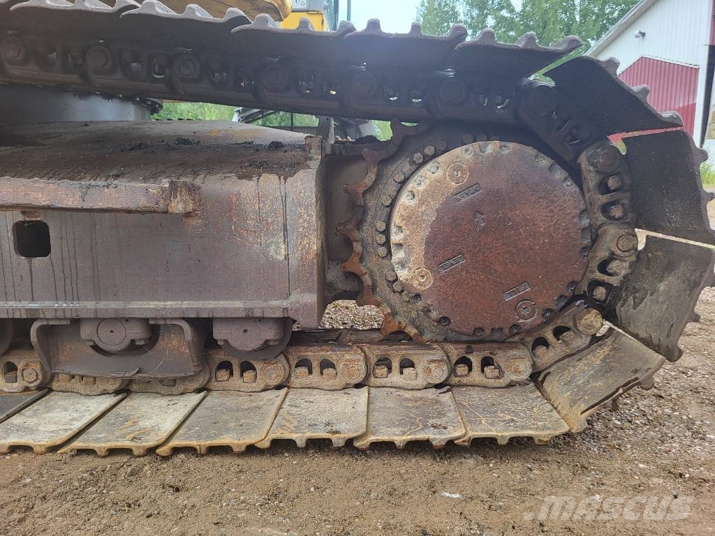 New Holland Kobelco E 235 B SR-2 Crawler excavators