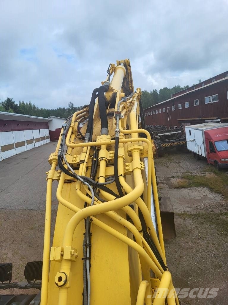 New Holland Kobelco E 235 B SR-2 Crawler excavators