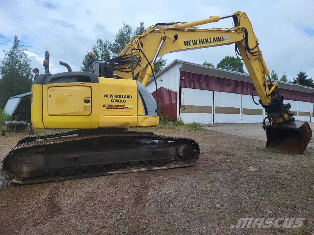 New Holland Kobelco E 235 B SR-2 Crawler excavators