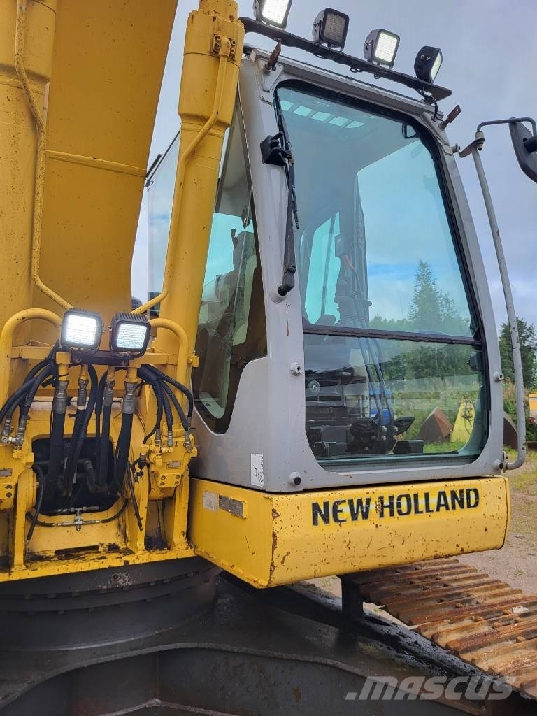 New Holland Kobelco E 235 B SR-2 Crawler excavators
